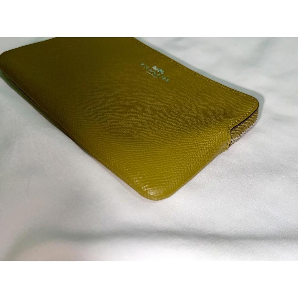 Coach Corner Zip Wristlet 58032 Citron - Picture 6 of 8